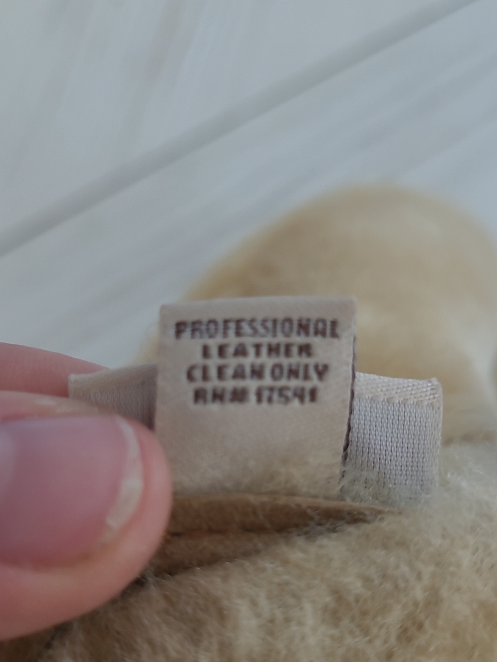 UGG Tan Suede Shearling Bucket Hat - Picture 9 of 10